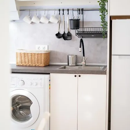 Cutie & Air-conditioning Apartment! 아파트 *